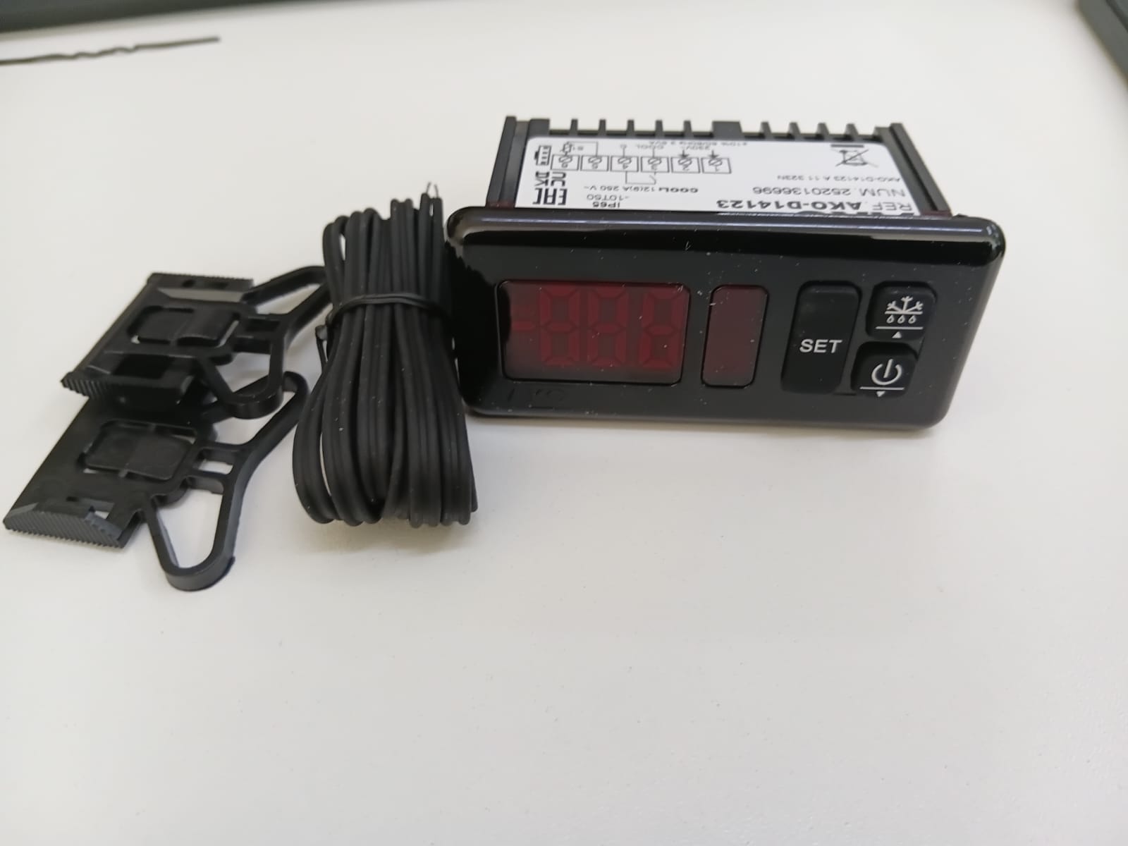 AKO Digital Temperature Controller - Image 2